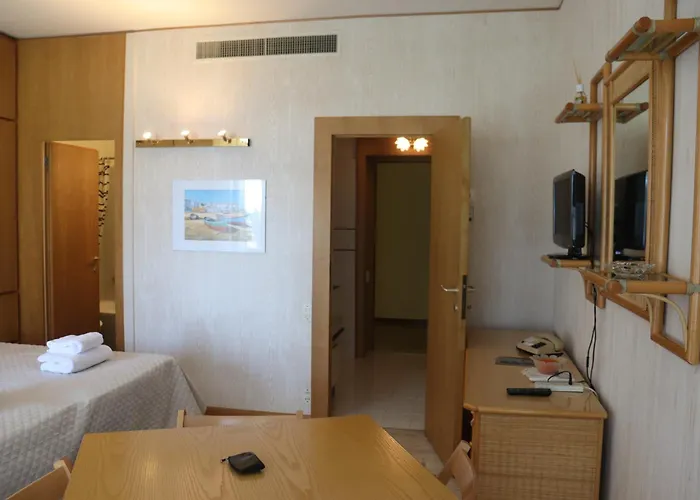 Monika 515 Bianca شقة