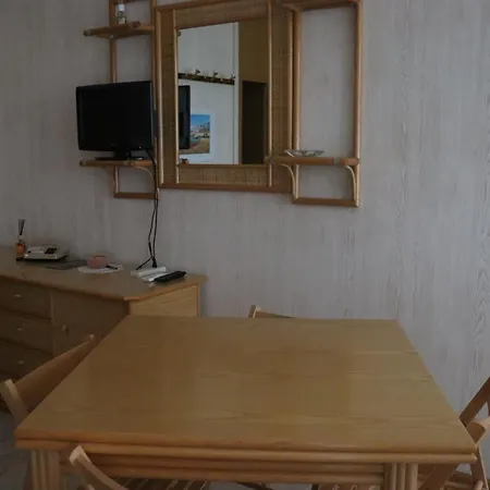 Monika 515 Bianca Apartament *